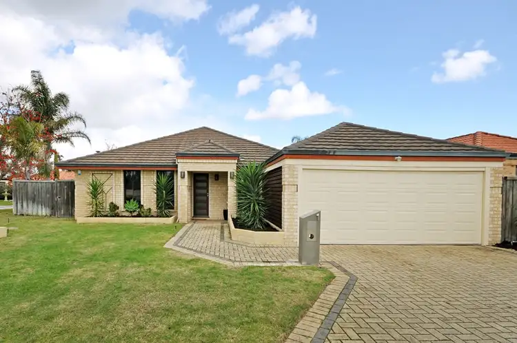 1 Roma Vista, Ellenbrook WA 6069