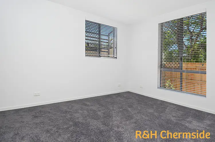 Fifth view of Homely unit listing, 2/23 Bebbington St, Zillmere QLD 4034