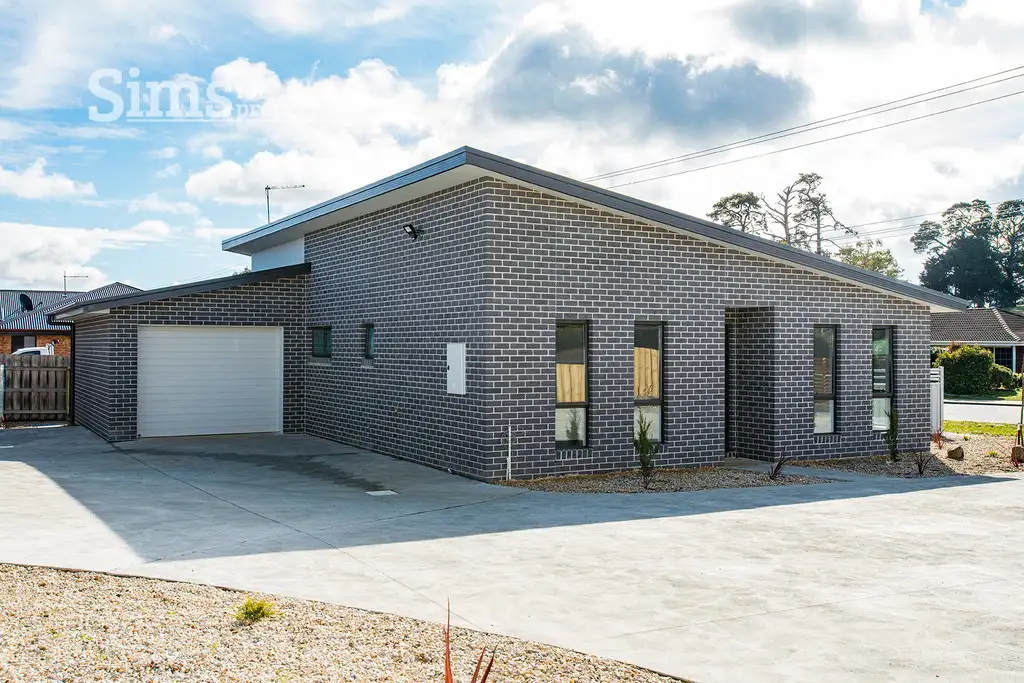 Main view of Homely unit listing, 1/35 Pitcher Parade, Prospect Vale TAS 7250