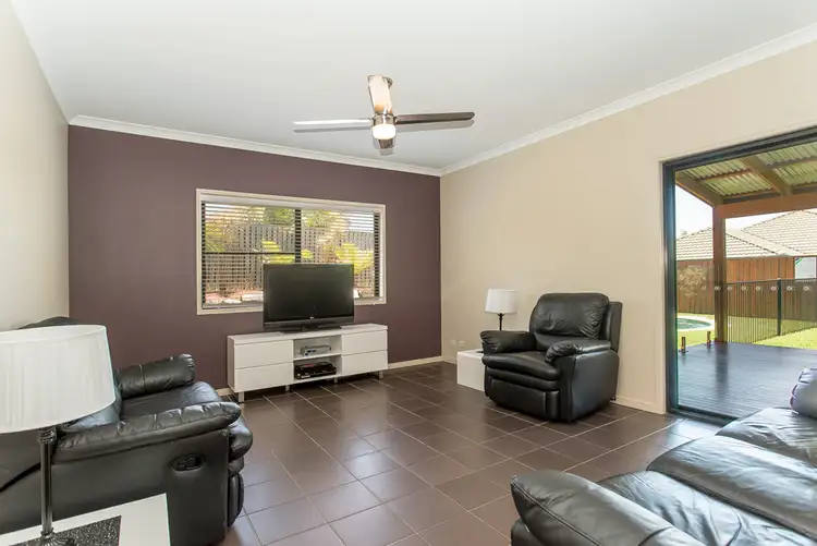 Sixth view of Homely house listing, 2 Tangerine Court, Narangba QLD 4504