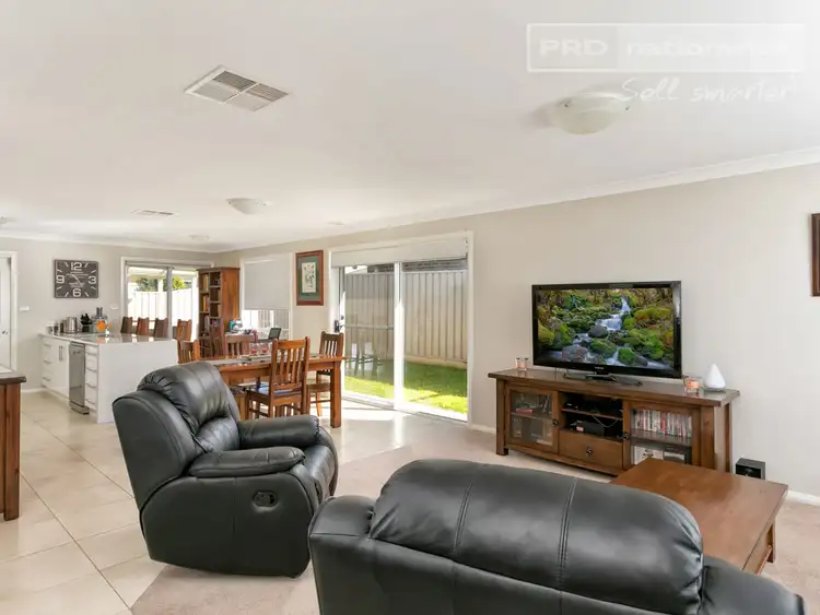 Fifth view of Homely unit listing, 1/14 Willang Crescent, Glenfield Park NSW 2650