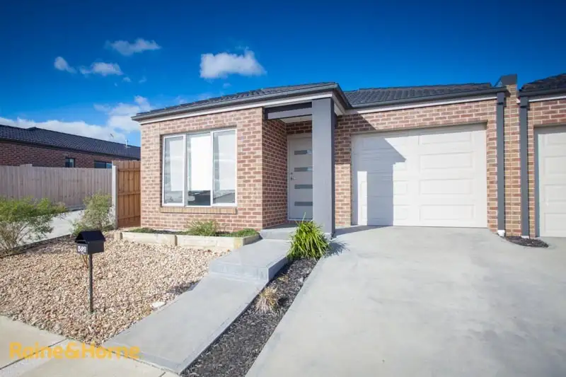 Main view of Homely house listing, 4/8 Pads Way, Sunbury VIC 3429