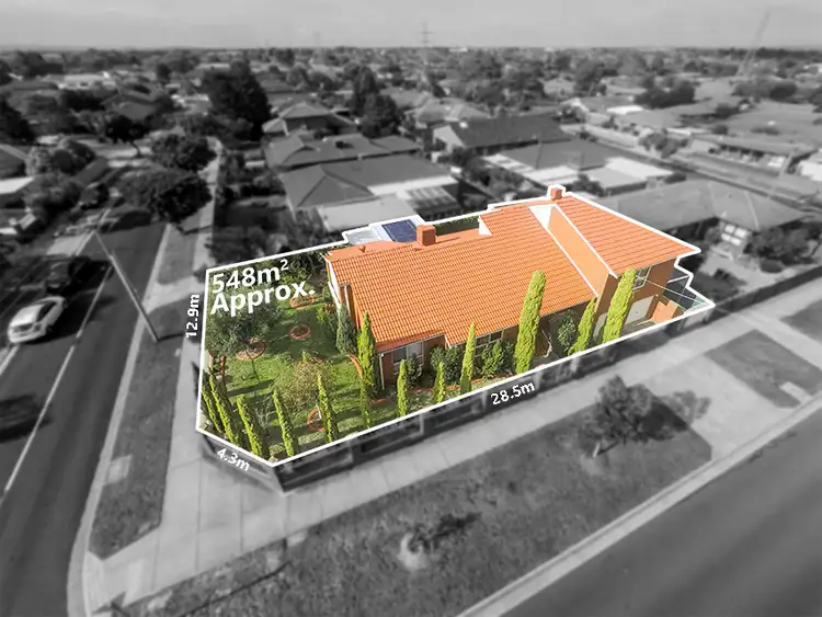 Second view of Homely house listing, 1 Christopher Court, Clarinda VIC 3169