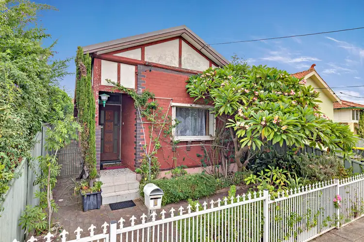 4 Fitzroy Street, Campsie NSW 2194