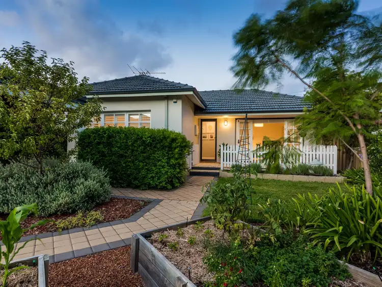 76 Wellington Road, Dianella WA 6059