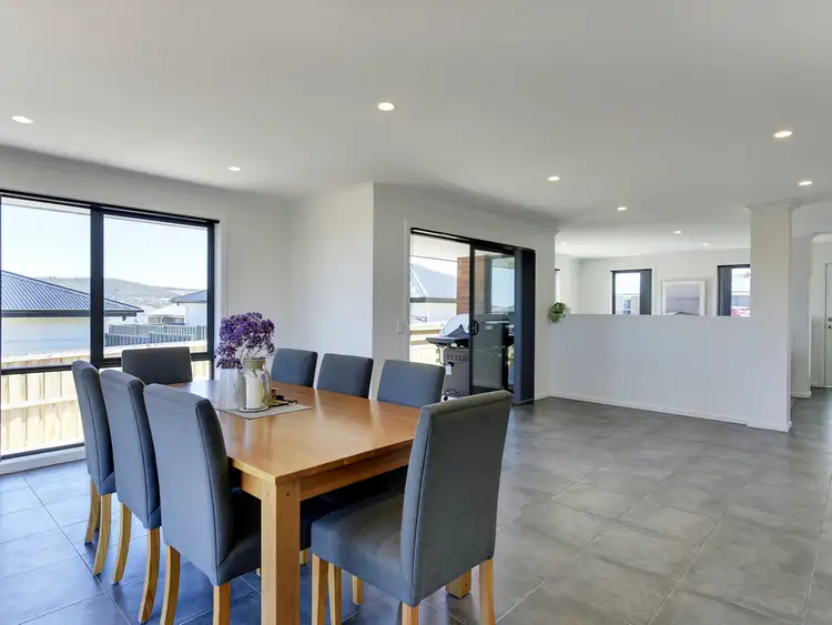 Fifth view of Homely house listing, 8 Loch Way, Oakdowns TAS 7019