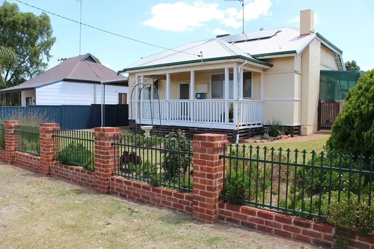 26 Burgoyne St, Northam WA 6401