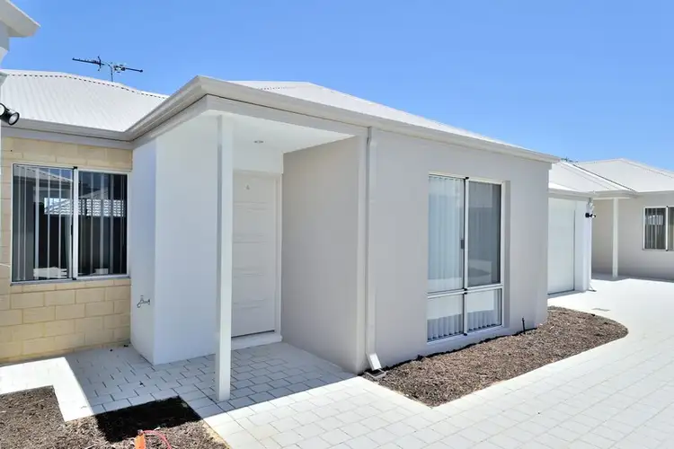 4/23 Balboa Promenade, Brabham WA 6055