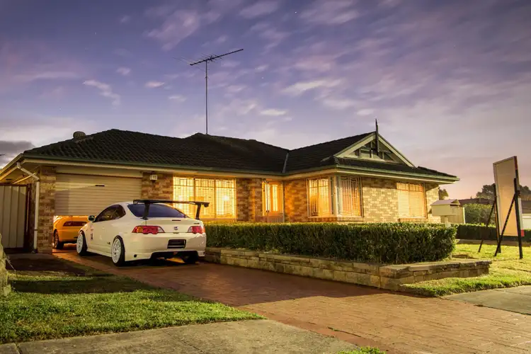 51 Carina Avenue, Hinchinbrook NSW 2168