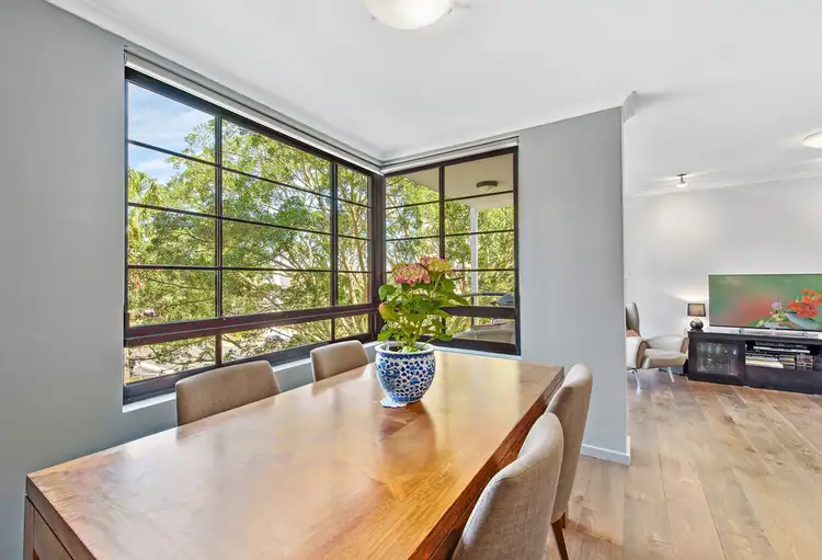 Third view of Homely apartment listing, 7/107 Darling Point Road, Darling Point NSW 2027