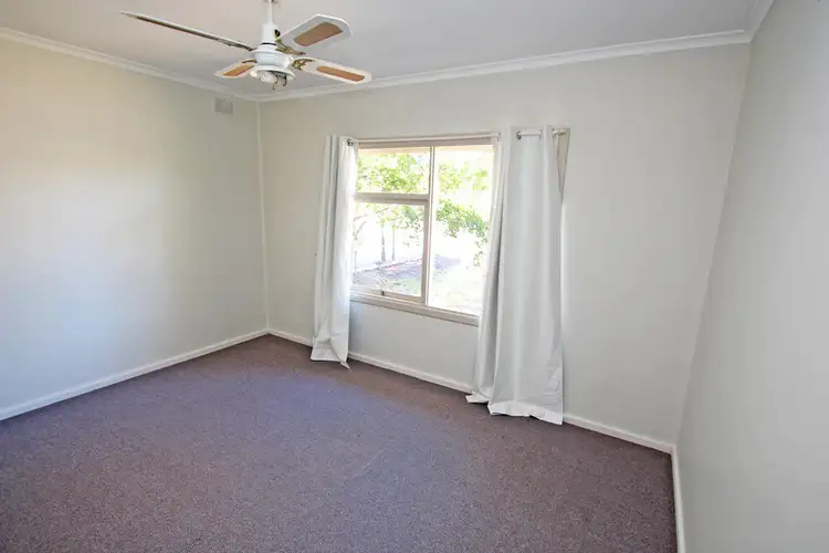 Fifth view of Homely house listing, 16 Kurrajong Avenue, Renmark SA 5341
