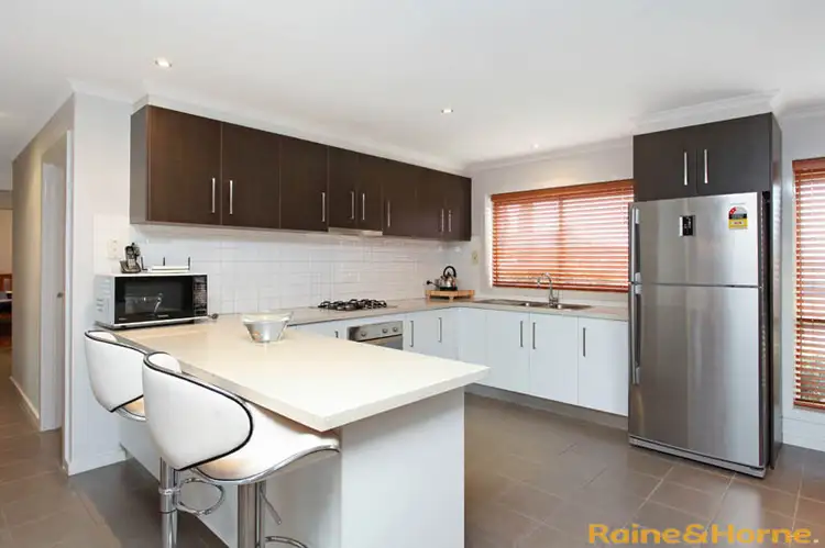 1/19 Sharpe Street, Hillside VIC 3037