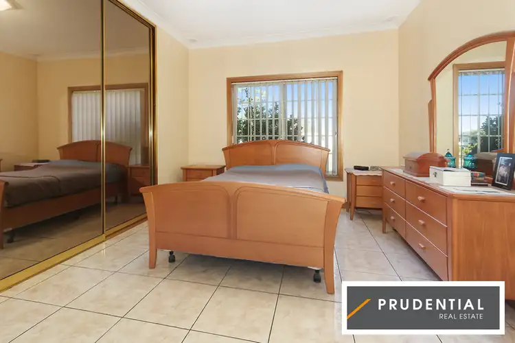 Seventh view of Homely house listing, 5 Weir Cr, Lurnea NSW 2170