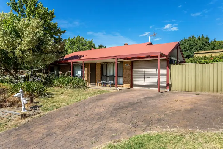 1 Holt Court, Trott Park SA 5158