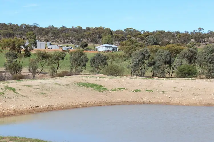 200 Slater Road, Goomalling WA 6460