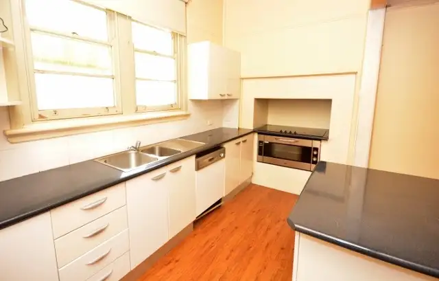 Fourth view of Homely house listing, 5 Park Avenue, Leeton NSW 2705