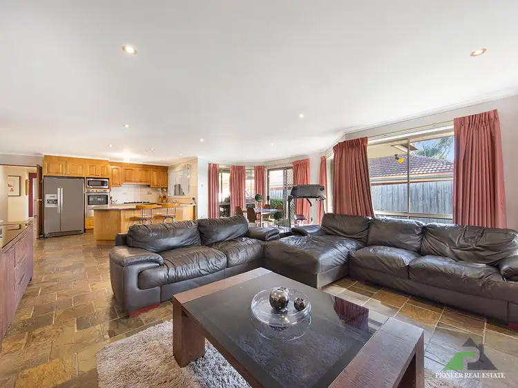 Fourth view of Homely house listing, 7 Fleur Court, Narre Warren South VIC 3805