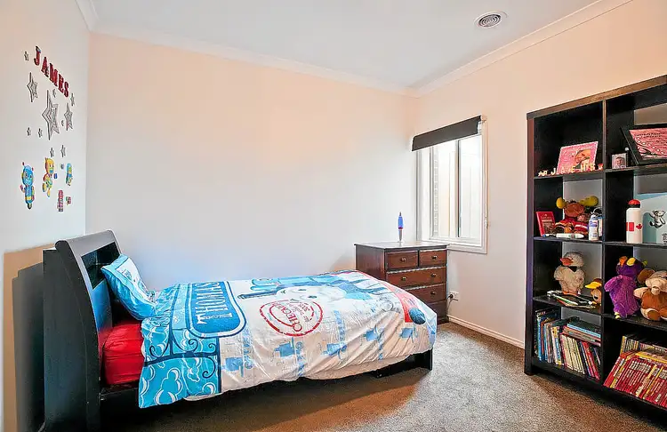 Sixth view of Homely unit listing, 2/125 Holts Lane, Bacchus Marsh VIC 3340