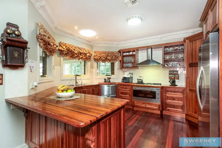 Fifth view of Homely house listing, 35 Palmerston Crescent, Taylors Lakes VIC 3038