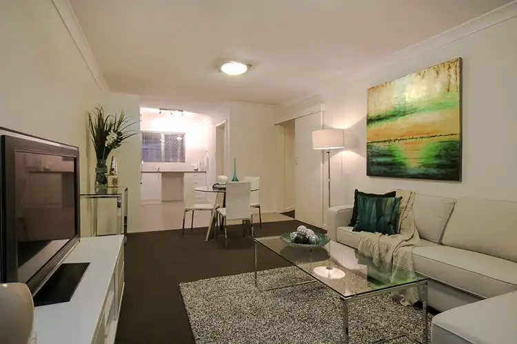 Third view of Homely semi-detached listing, 32A Mount Prospect Crescent, Maylands WA 6051