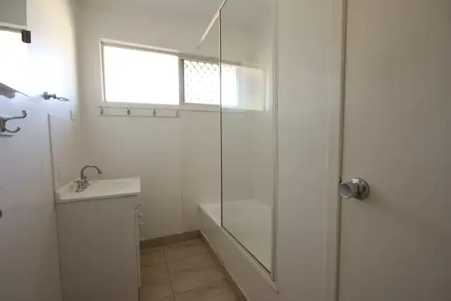 18 Herbert Court, Moranbah QLD 4744