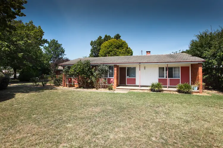 2 Blacket Street, Downer ACT 2602