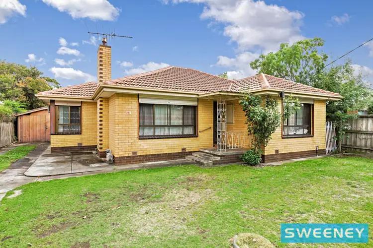 247 Civic Parade, Altona VIC 3018
