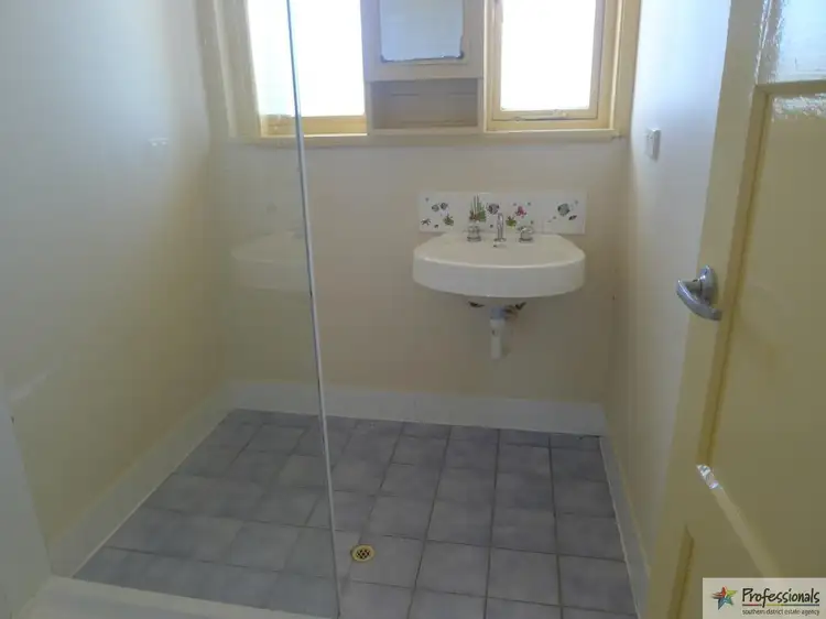Sixth view of Homely house listing, 20 Caulfield Street, Collie WA 6225