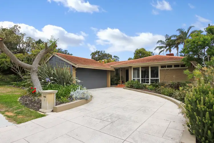 6 Vernon Street, Trigg WA 6029