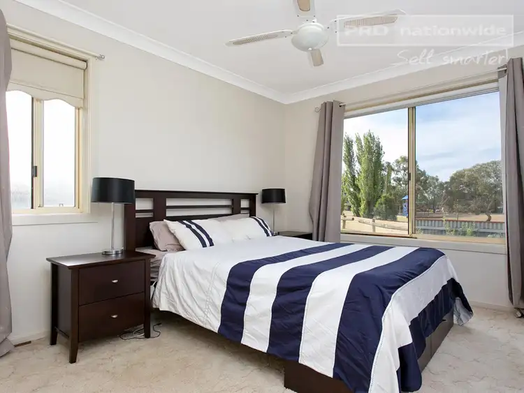 Sixth view of Homely house listing, 1/35 Balleroo Crescent, Glenfield Park NSW 2650