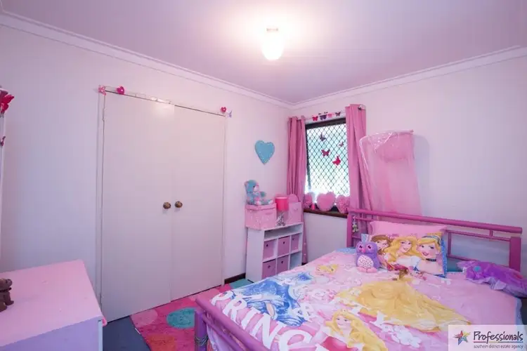 Fourth view of Homely unit listing, 9 Crampton Court, Collie WA 6225