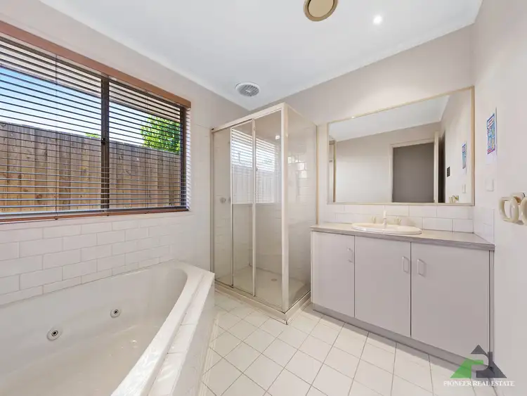 Sixth view of Homely house listing, 6 Baringa Park Drive, Narre Warren South VIC 3805