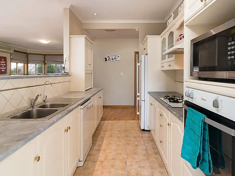 Sixth view of Homely house listing, 3 Francis Court, Littlehampton SA 5250