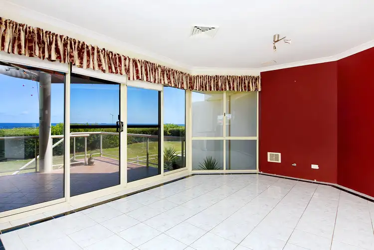 Fourth view of Homely unit listing, 5/24 Stanbury Crescent, South Bunbury WA 6230