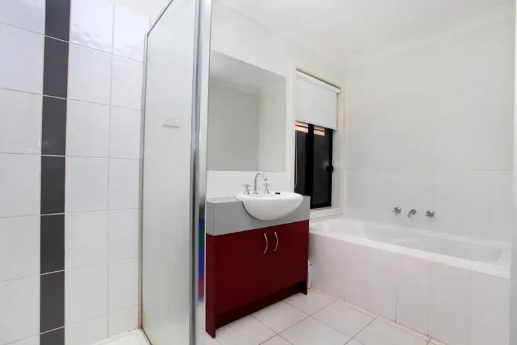 Sixth view of Homely house listing, 7 Begg Avenue, Truganina VIC 3029