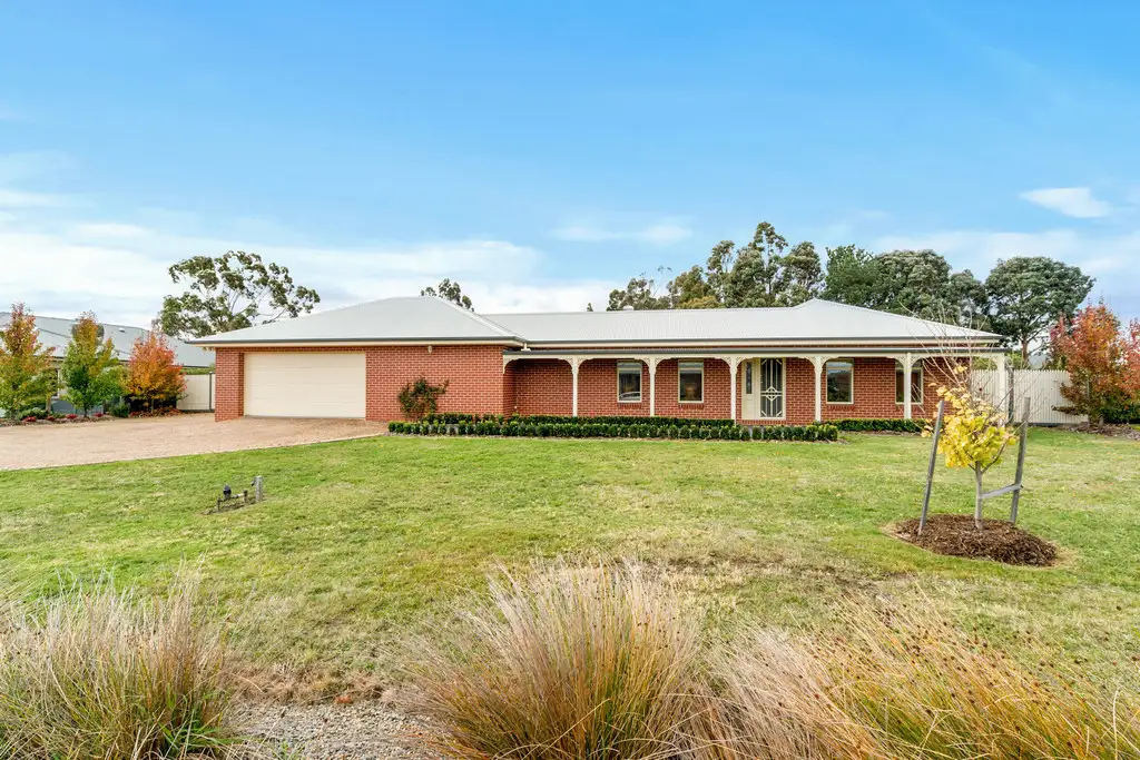 Main view of Homely house listing, 5 Pontvale Close, Gisborne VIC 3437
