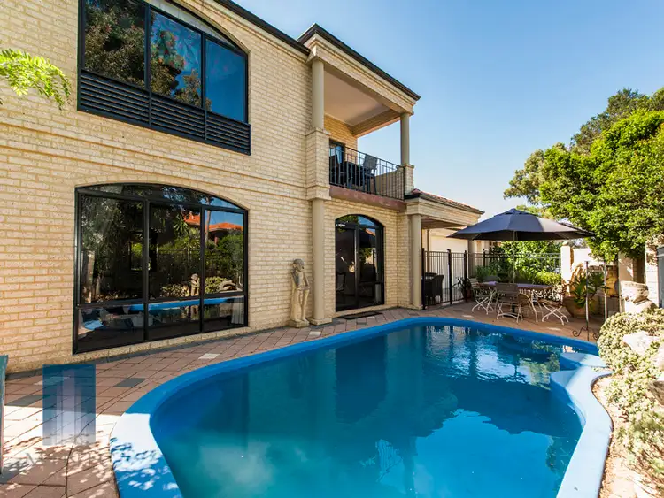 12 Linkwater Street, Shelley WA 6148