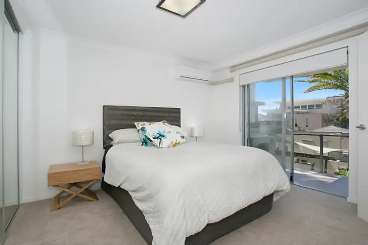 Sixth view of Homely unit listing, 4/21 Albatross Avenue, Mermaid Beach QLD 4218
