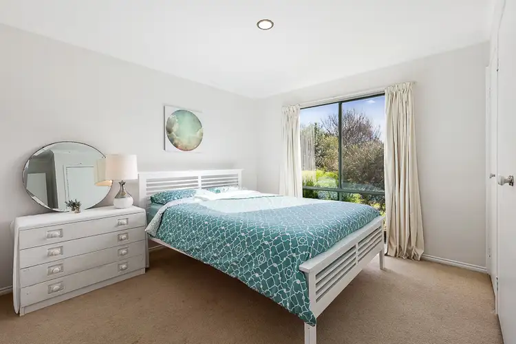 Fifth view of Homely house listing, 10 Bayfield Court, Mount Martha VIC 3934