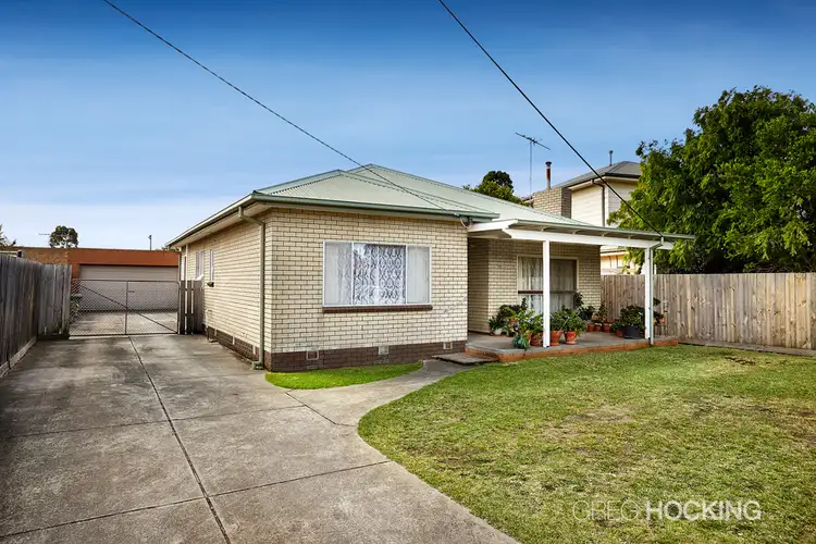 13 Linnet Street, Altona VIC 3018