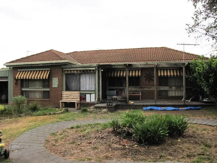 5, 5A & 5B Reservoir Road, Moe VIC 3825