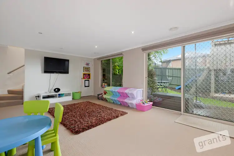 Fifth view of Homely house listing, 33 Viewgrand Drive, Berwick VIC 3806