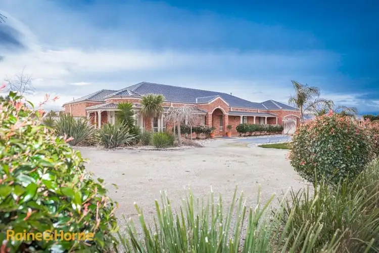 Fifth view of Homely house listing, 4 The Old Stock Run, Sunbury VIC 3429