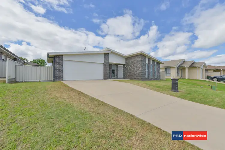 4 Bottlebrush Cove, Tamworth NSW 2340