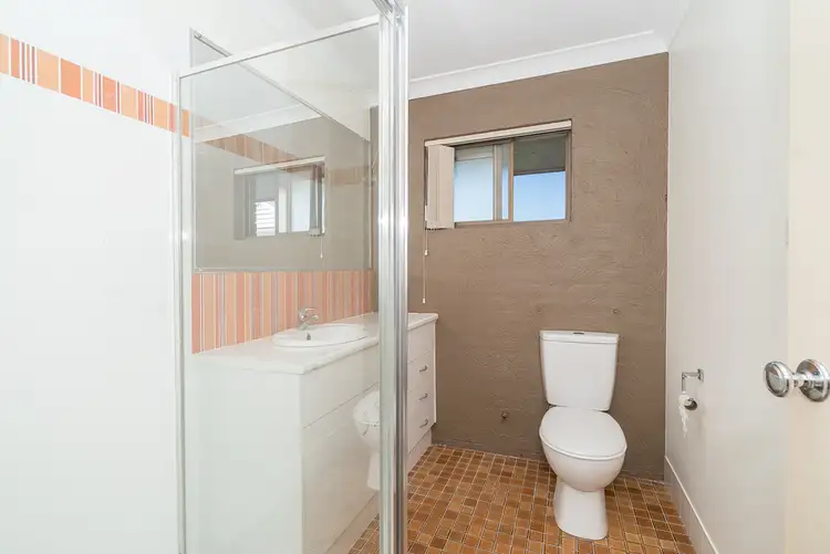 Fifth view of Homely unit listing, 3/5 Alfred Street, Woody Point QLD 4019