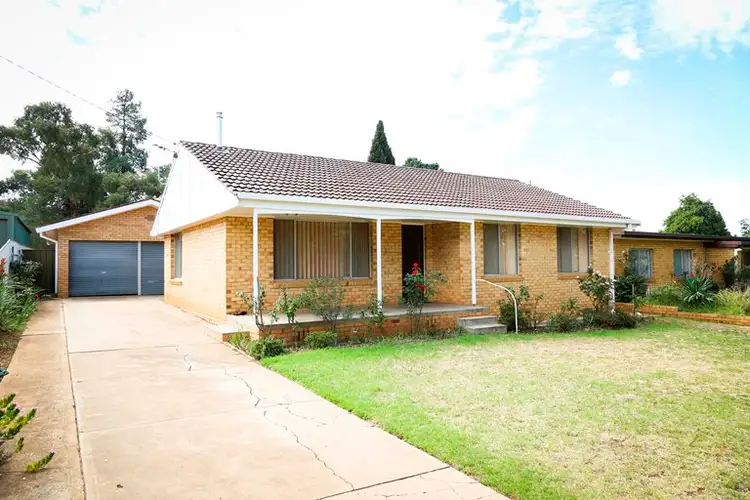 88 Ross Crescent, Griffith NSW 2680
