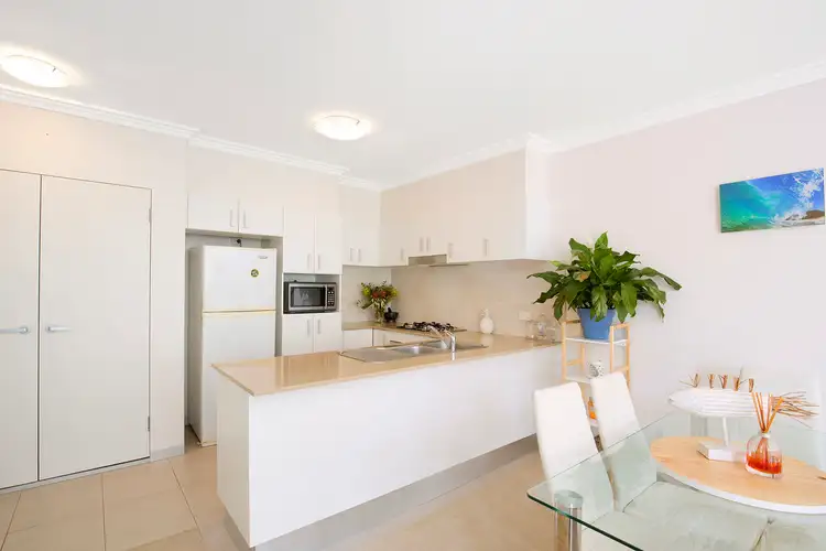 Third view of Homely unit listing, 20/11-13 Holborn Avenue, Dee Why NSW 2099