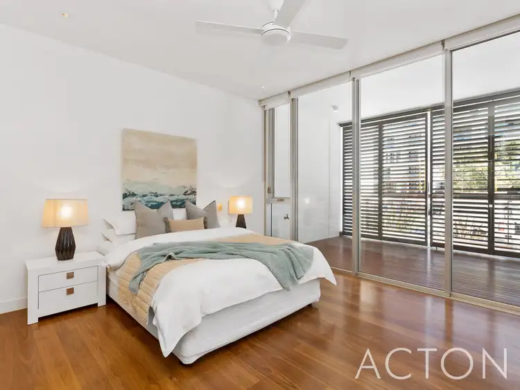 Sixth view of Homely house listing, 17/1 Freeman Loop, North Fremantle WA 6159