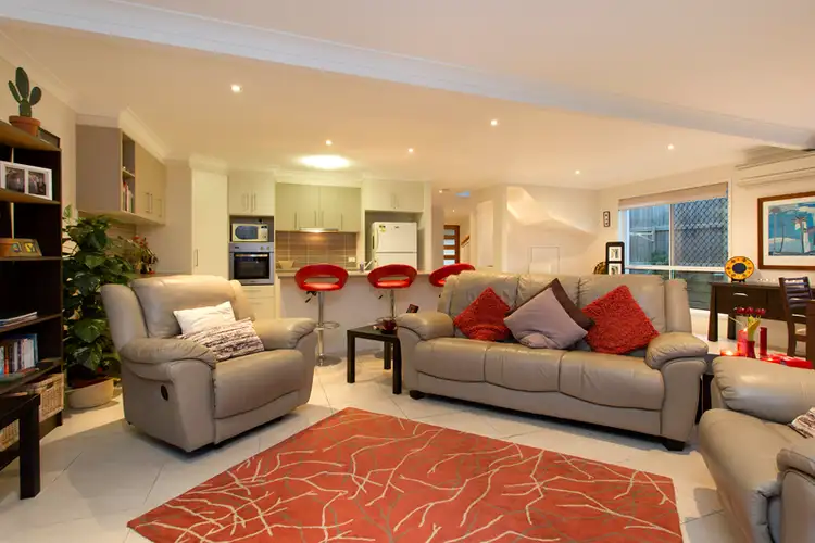 Third view of Homely townhouse listing, 1/93 Daisy Hill Road, Daisy Hill QLD 4127