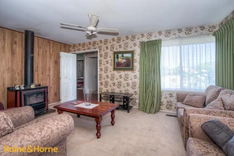 Sixth view of Homely house listing, 1 Hughes court, Sunbury VIC 3429